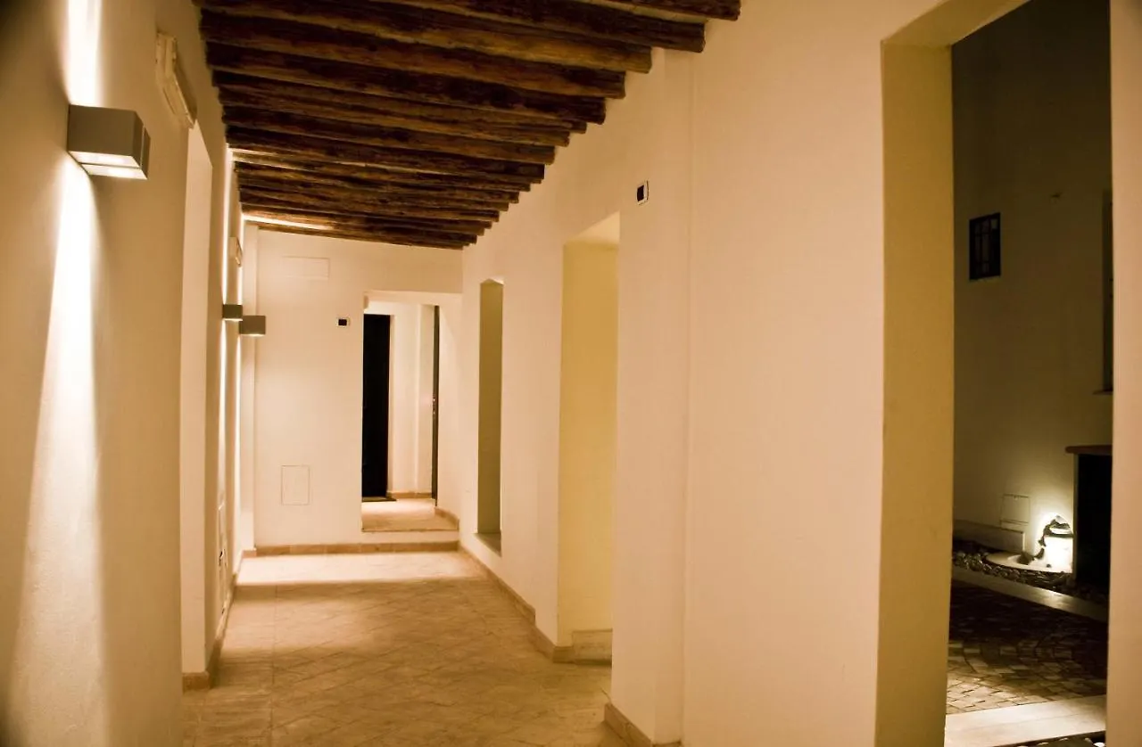 Nostromondo Ciancaleoni Palace 0*, Rome