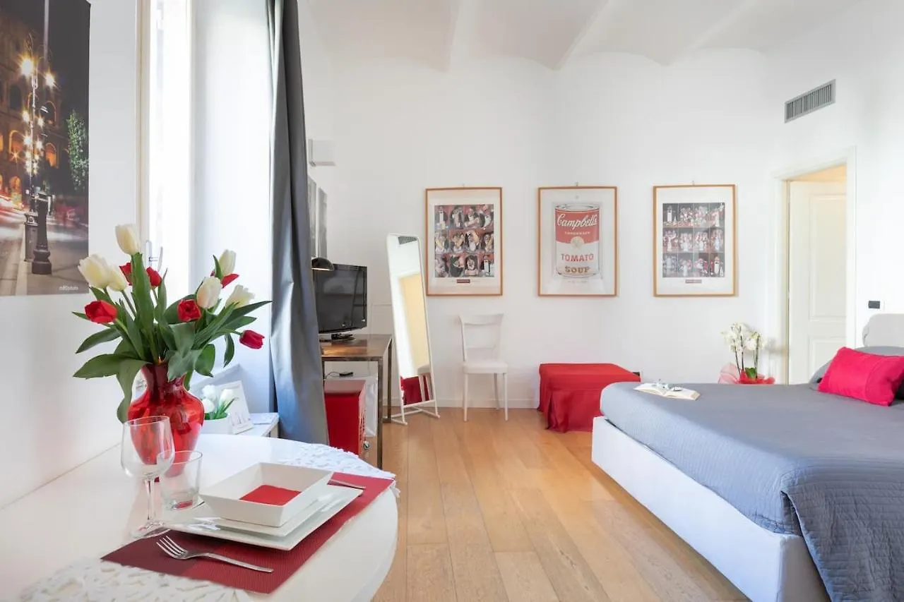 Nostromondo Ciancaleoni Palace 0*, Rzym
